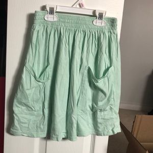 Mint green skirt with pockets!!